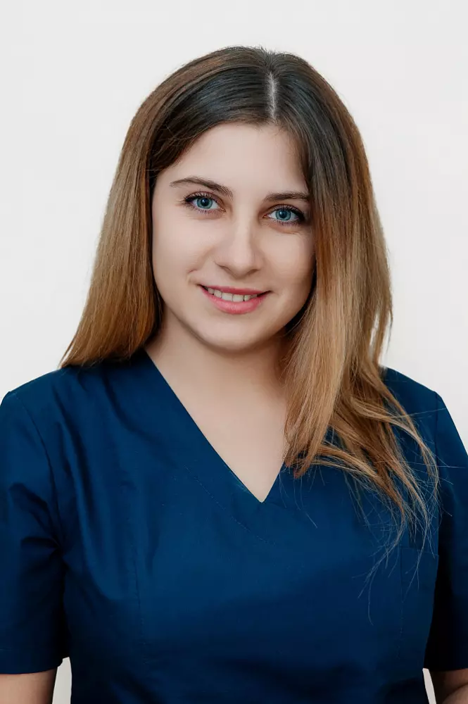 Попкова Юлия Павловна