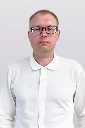 Шаров Андрей Валерьевич